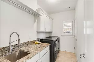 2589 Ashford Rd NE, Brookhaven, GA 30319 - Photo 32