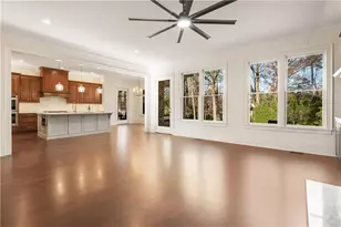 2589 Ashford Rd NE, Brookhaven, GA 30319 - Photo 14