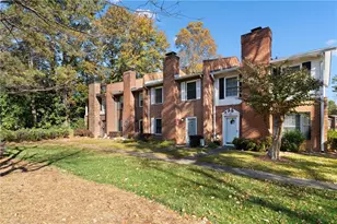 489 Little Rd S E, Marietta, GA 30067 - Photo 4