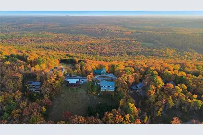 929 Hickory Nut Mountain Road, Tallulah Falls, GA 30573 - Photo 52