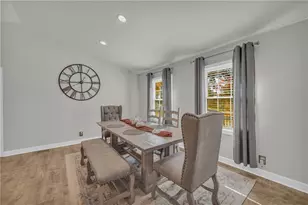 1023 Hickory Nut Ln, Lawrenceville, GA 30043 - Photo 6