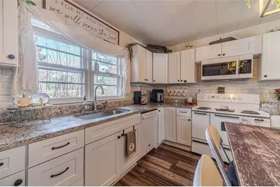 1965 Holland Park Drive, Buford, GA 30519 - Photo 8