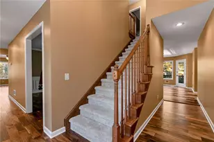 4570 Deep Creek Dr, Sugar Hill, GA 30518 - Photo 14