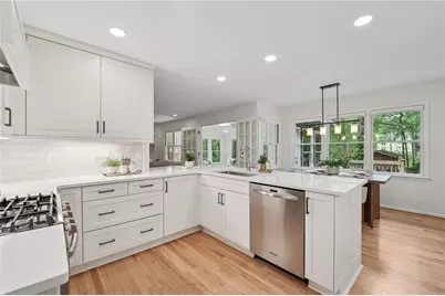 3988 Dover Ave, Alpharetta, GA 30009 - Photo 20