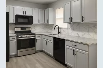 8258 Champion Trail, Fairburn, GA 30213 - Photo 6