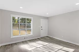 1028 Dixie Dr, Jonesboro, GA 30236 - Photo 14