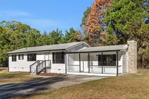 1028 Dixie Dr, Jonesboro, GA 30236 - Photo 1