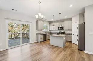 6025 Crescent Landing Dr, Cumming, GA 30028 - Photo 16