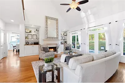 2347 Lake Ridge Terrace, Lawrenceville, GA 30043 - Photo 8