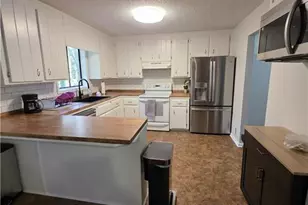 405 Hobo Ln, Woodstock, GA 30189 - Photo 6