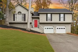 1865 Hickory Creek Ct NW, Acworth, GA 30102 - Photo 2