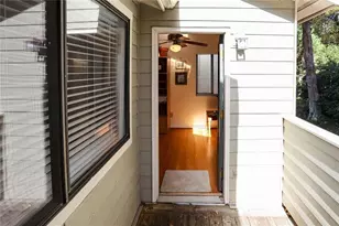 3445 Ivys Walk, Atlanta, GA 30340 - Photo 16