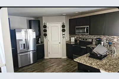 195 Twin Lakes Drive, Covington, GA 30016 - Photo 2