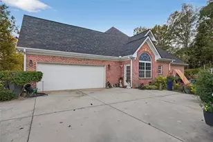 711 Ashley Wilkes Way, Loganville, GA 30052 - Photo 44