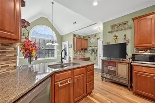 711 Ashley Wilkes Way, Loganville, GA 30052 - Photo 16