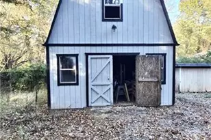 6435 Cumberland Dr, Rex, GA 30273 - Photo 6