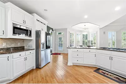 1210 Cromwell Court, Johns Creek, GA 30022 - Photo 18