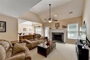 6415 Hampton Rock Ln, Cumming, GA 30041 - Photo 4