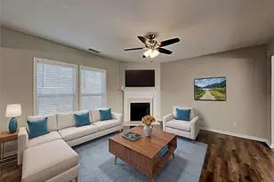 365 Laurelton Cir, Lawrenceville, GA 30044 - Photo 2