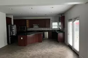 44 Kent Valley Cir, Tucker, GA 30084 - Photo 2