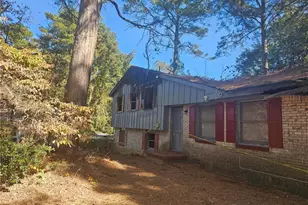 2835 Randy Ct, Ellenwood, GA 30294 - Photo 2