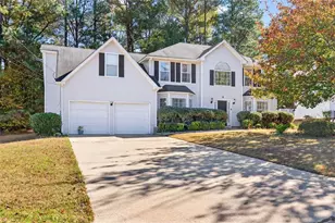 886 Deshon Creek Dr, Lithonia, GA 30058 - Photo 1
