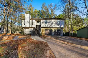 1774 Trail Creek Dr, Lithia Springs, GA 30122 - Photo 2