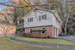 3826 Green Bay Dr, Lawrenceville, GA 30044 - Photo 2