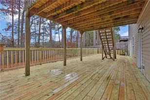 1010 Chapel Hill Dr, Lawrenceville, GA 30045 - Photo 32