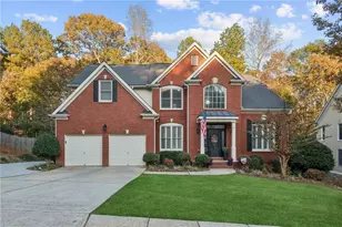 6385 Grand Magnolia Dr, Sugar Hill, GA 30518 - Photo 4