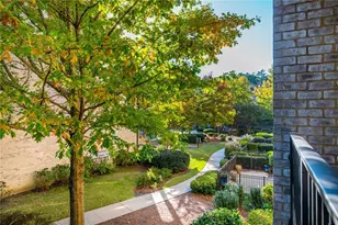 3621 Vinings Slope SE, Atlanta, GA 30339 - Photo 10