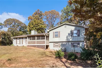 191 Hearthstone Drive S, Newnan, GA 30263 - Photo 4