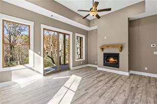 1054 Lakeland Dr, Ellijay, GA 30540 - Photo 22