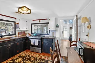 3671 Bishop Dr, Tucker, GA 30084 - Photo 4