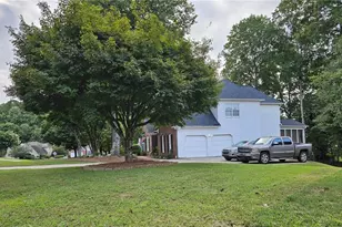 1032 Chippendale Trail SW, Marietta, GA 30064 - Photo 8