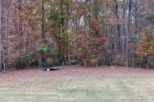 8515 Glen Lake Dr, Cumming, GA 30028 - Photo 44