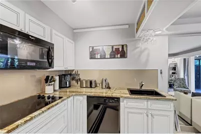 141 Maison Place NW, Atlanta, GA 30327 - Photo 10