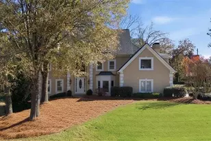 125 Savannah Estates Dr, Atlanta, GA 30350 - Photo 2