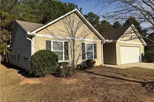 701 Walnut Woods Dr, Braselton, GA 30517 - Photo 2