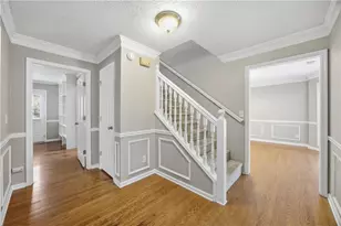 590 Ridgemont Dr, Roswell, GA 30076 - Photo 2