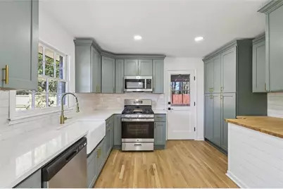 3004 Michael Drive SW, Marietta, GA 30060 - Photo 4