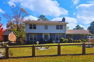 2303 Country Club Dr SE, Conyers, GA 30013 - Photo 2