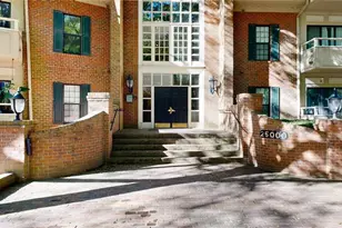 25205 Plantation Dr NE, Atlanta, GA 30324 - Photo 36