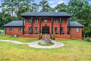 3519 Prince George St, Atlanta, GA 30344 - Photo 2