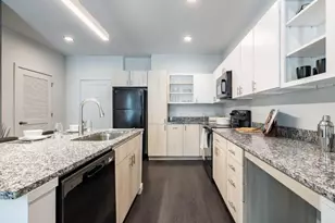 750 Avondale Creek Dr., Decatur, GA 30032 - Photo 2