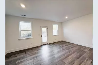 1676 Gunnin Trace NW, Atlanta, GA 30318 - Photo 6