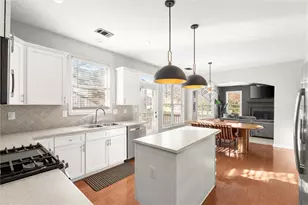 2600 Wolf Lake Dr SW, Atlanta, GA 30349 - Photo 10