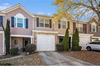 991 Pierce Brennen Drive NE, Lawrenceville, GA 30043 - Photo 2