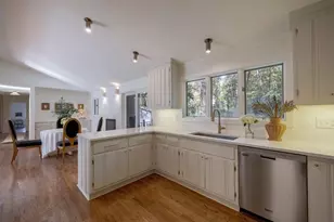 922 Barton Woods Rd NE, Atlanta, GA 30307 - Photo 14