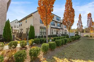 3933 Danube Ln, Atlanta, GA 30339 - Photo 4